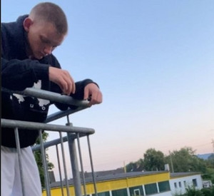 Foto des Tatverdächtigen Bartosz Kwiecinski